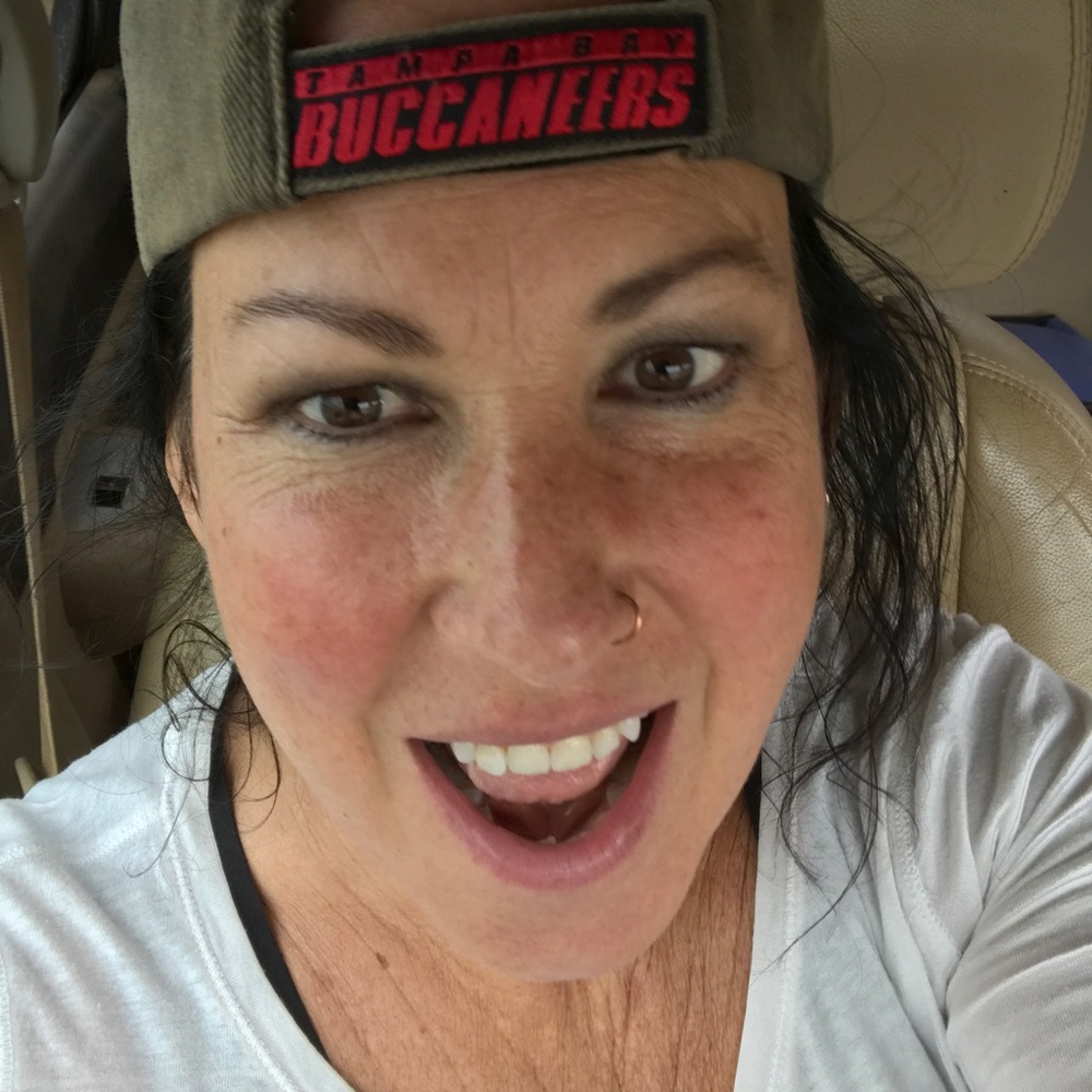 Meet your Posher, Laura